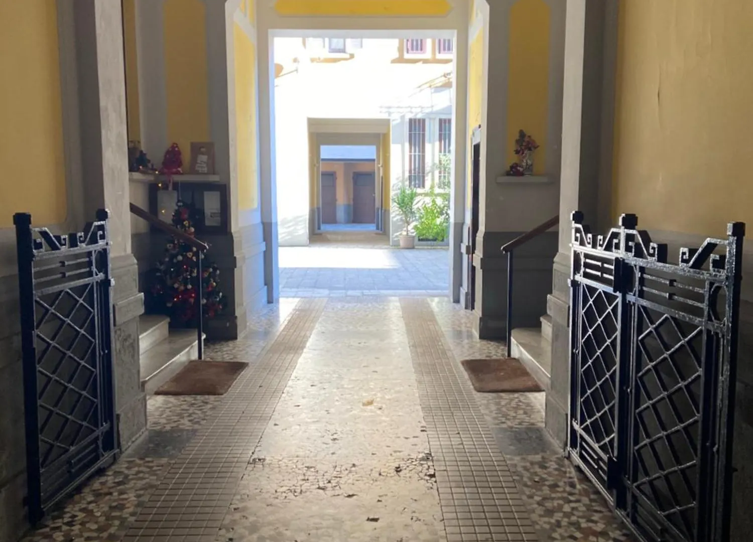 Banhome Nel Cuore Del Design District Milano Italien